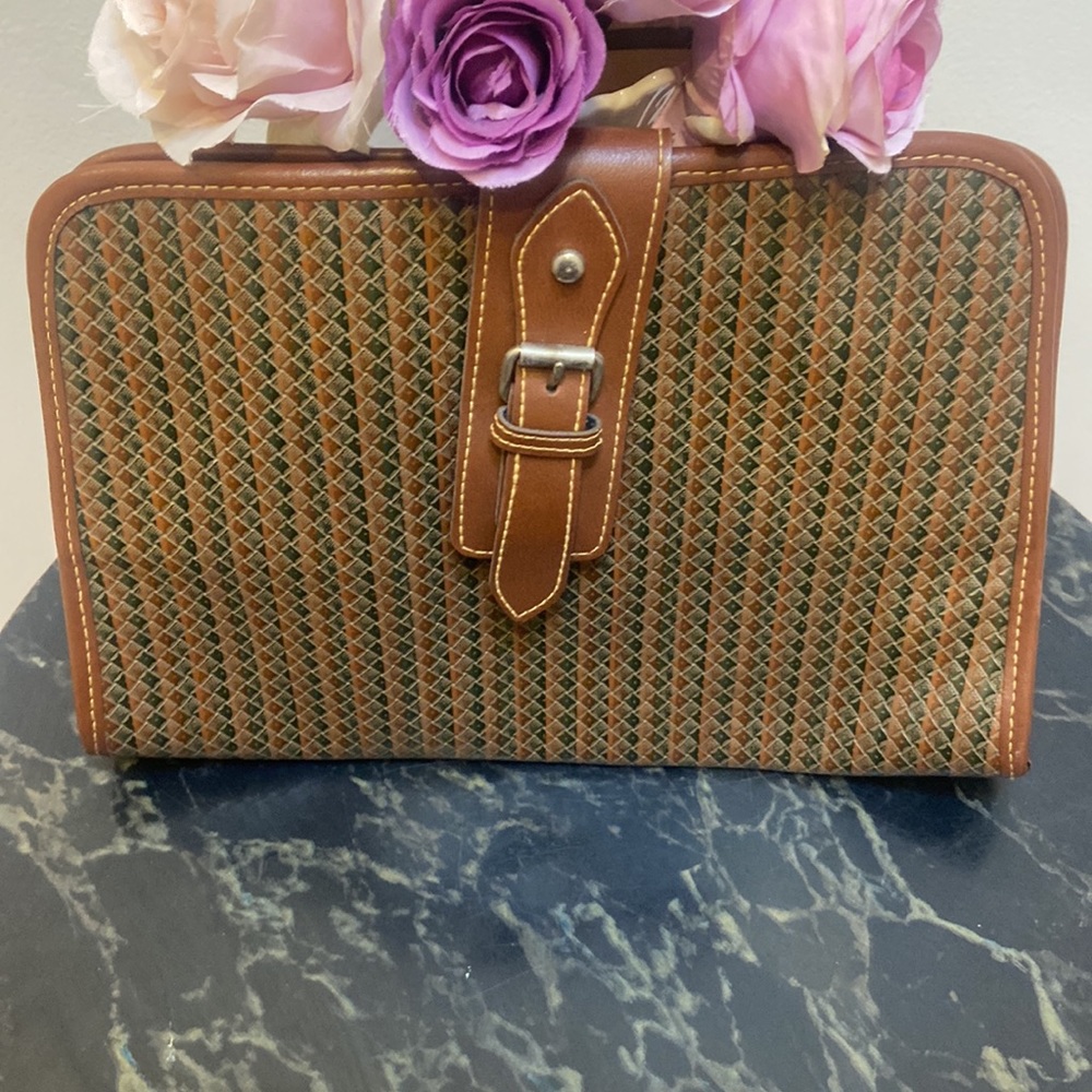 Women’s Brown Houndstooth Baguette Bag with Buckle